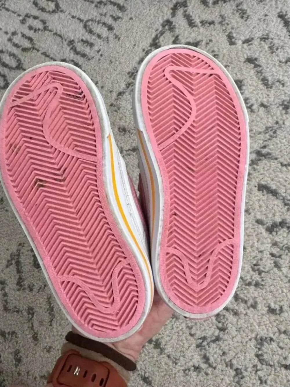 EUC Nike Court Legacy Low White Coral Chalk DA5382-118 Youth Size 3Y